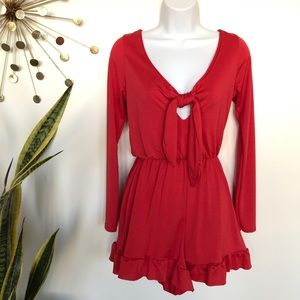 Boohoo Red l/s tie front ruffle bottom romper 4